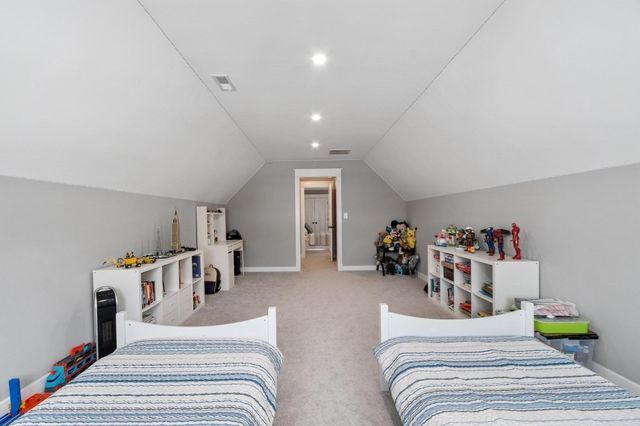5 Baldwin Ct 5, Harvard, MA 01451