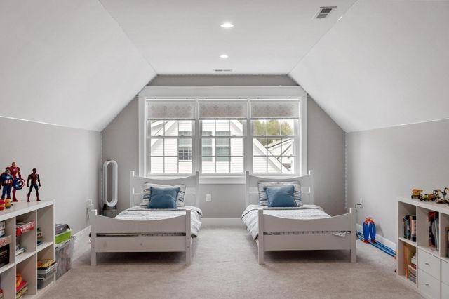 5 Baldwin Ct 5, Harvard, MA 01451