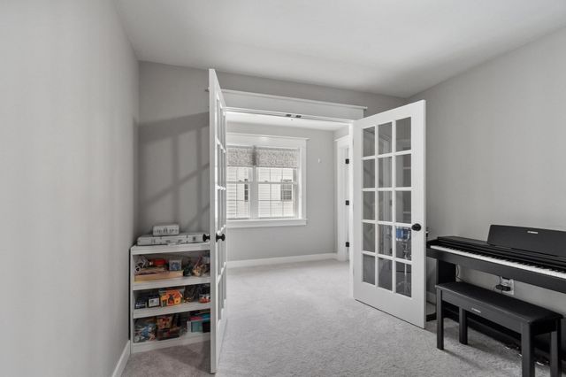 5 Baldwin Ct 5, Harvard, MA 01451