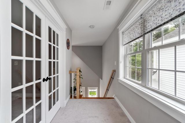 5 Baldwin Ct 5, Harvard, MA 01451