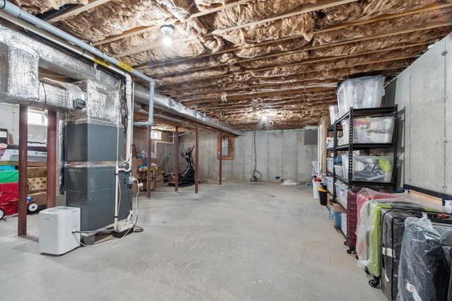 5 Baldwin Ct 5, Harvard, MA 01451