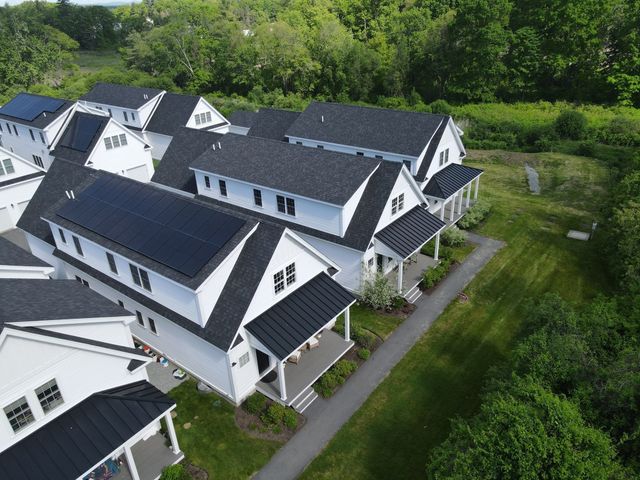 5 Baldwin Ct 5, Harvard, MA 01451