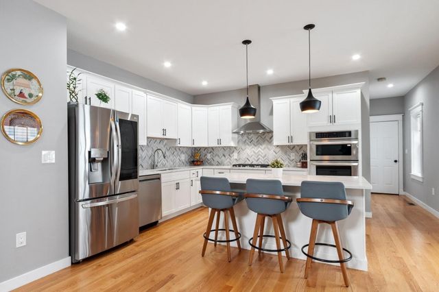 5 Baldwin Ct 5, Harvard, MA 01451