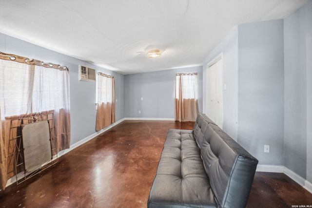 710 BOOTH DR, San Antonio, TX 78216