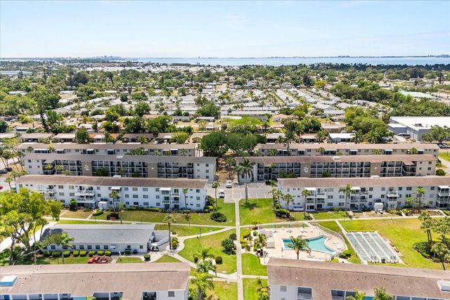 2425 FLAMINGO BOULEVARD K28, Bradenton, FL 34207