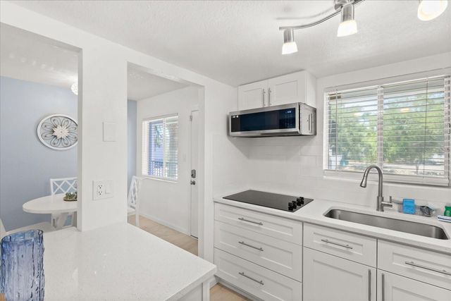 2425 FLAMINGO BOULEVARD K28, Bradenton, FL 34207