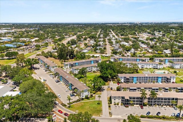 2425 FLAMINGO BOULEVARD K28, Bradenton, FL 34207