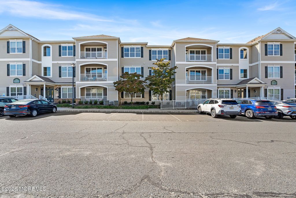 635 Sloan Court, Matawan, NJ 07747