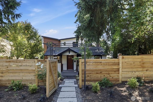 5444 40th Avenue SW, Seattle, WA 98136