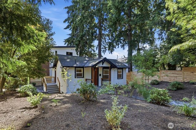 5444 40th Avenue SW, Seattle, WA 98136
