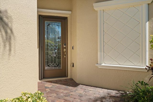 131 BABBLING BROOK RUN, Bradenton, FL 34212