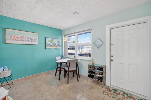 1354 N 12th Court 7B, Hollywood, FL 33019