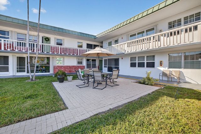 1354 N 12th Court 7B, Hollywood, FL 33019