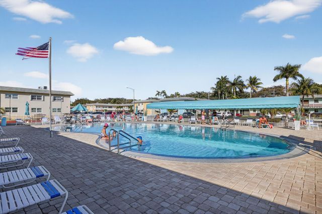 1354 N 12th Court 7B, Hollywood, FL 33019