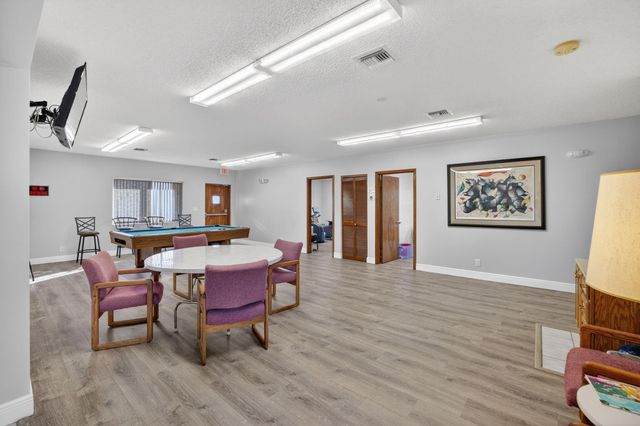 1354 N 12th Court 7B, Hollywood, FL 33019