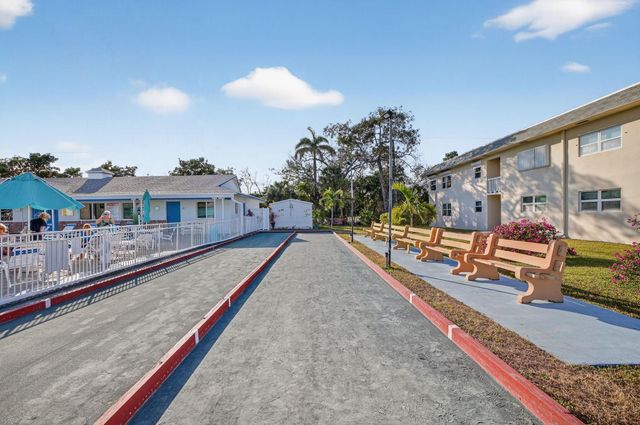 1354 N 12th Court 7B, Hollywood, FL 33019