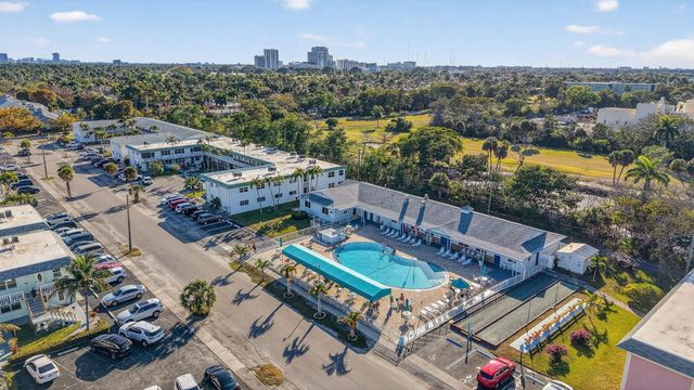 1354 N 12th Court 7B, Hollywood, FL 33019