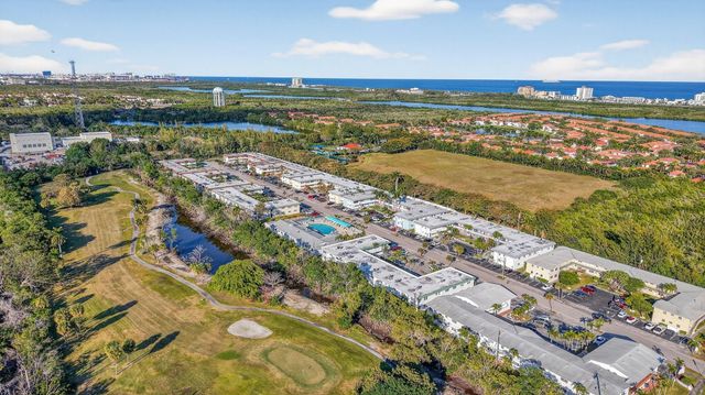 1354 N 12th Court 7B, Hollywood, FL 33019