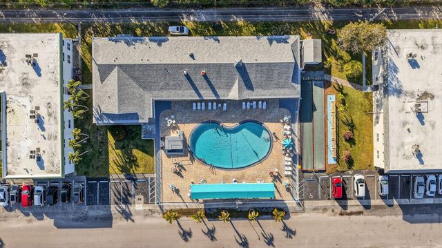 1354 N 12th Court 7B, Hollywood, FL 33019