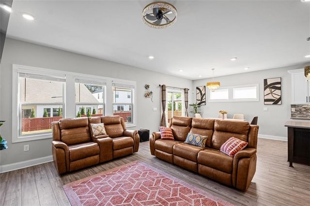 701 Stately Drive, Woodstock, GA 30188