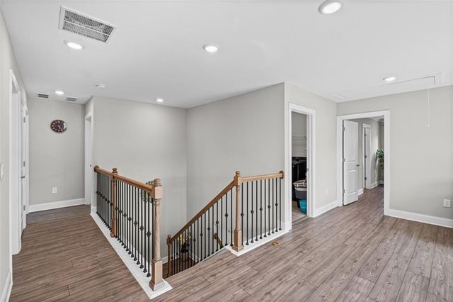 701 Stately Drive, Woodstock, GA 30188