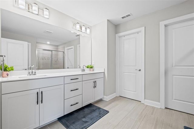 701 Stately Drive, Woodstock, GA 30188