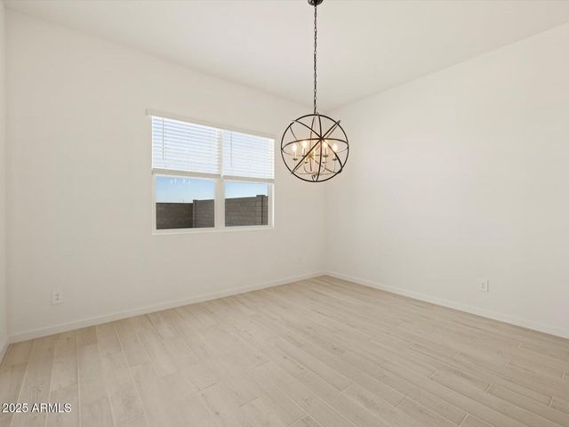 17776 W ODEUM Lane, Goodyear, AZ 85338