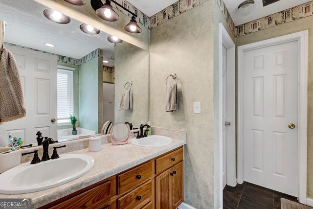 167 Towler Shoals Drive, Loganville, GA 30052