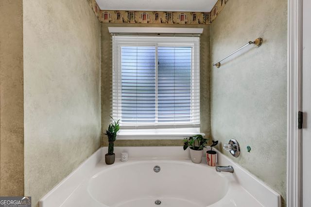 167 Towler Shoals Drive, Loganville, GA 30052