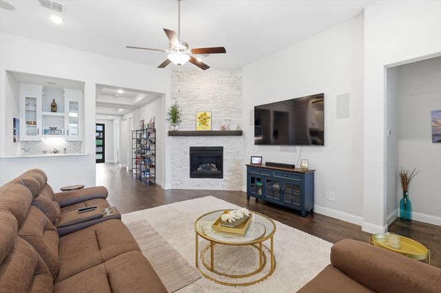 7221 Redwood Road, Argyle, TX 76226