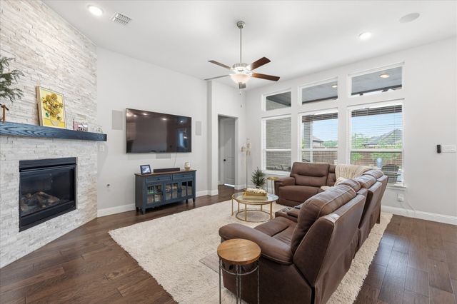 7221 Redwood Road, Argyle, TX 76226