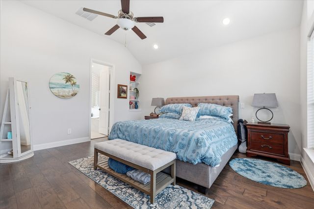 7221 Redwood Road, Argyle, TX 76226