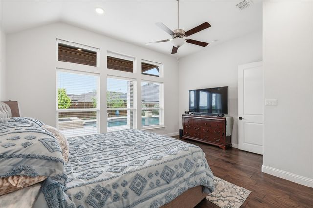 7221 Redwood Road, Argyle, TX 76226