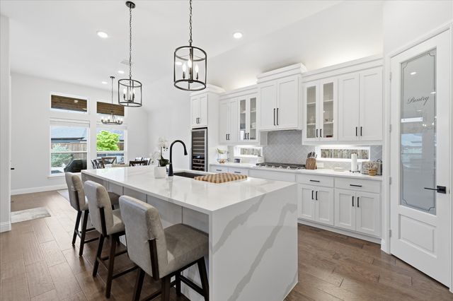 7221 Redwood Road, Argyle, TX 76226