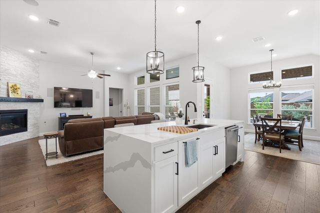 7221 Redwood Road, Argyle, TX 76226