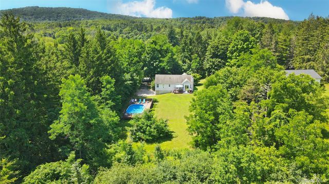 11 Duncan Hill Road, Verbank, NY 12585