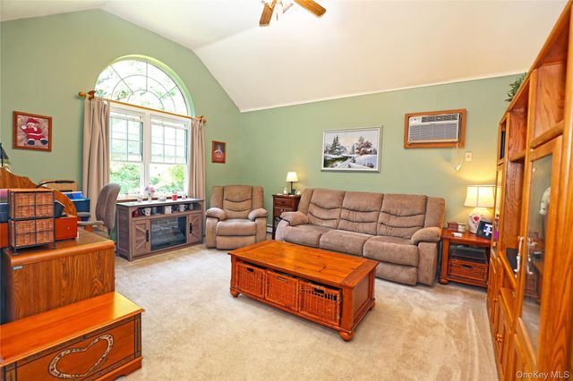 11 Duncan Hill Road, Verbank, NY 12585