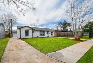 5814 Belneath Street, Houston, TX 77033