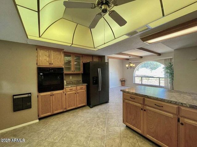 5418 S EQUESTRIAN Avenue, Sierra Vista, AZ 85650