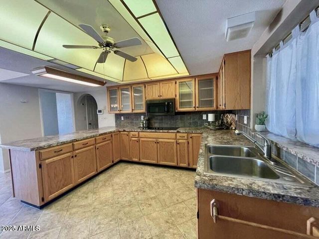 5418 S EQUESTRIAN Avenue, Sierra Vista, AZ 85650