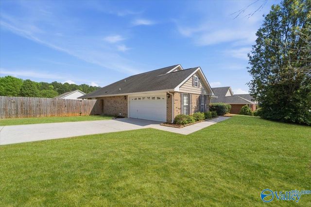 188 Amsterdam Place, Madison, AL 35758