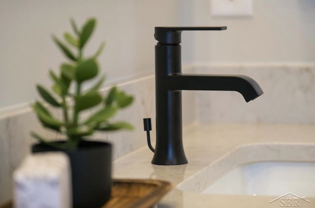 9924 Garner Lane, Freeland, MI 48623