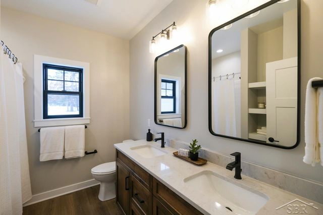 9924 Garner Lane, Freeland, MI 48623