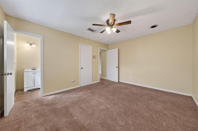 8530 Cedel Drive, Houston, TX 77055