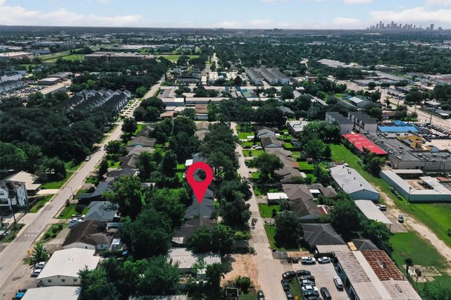 8530 Cedel Drive, Houston, TX 77055