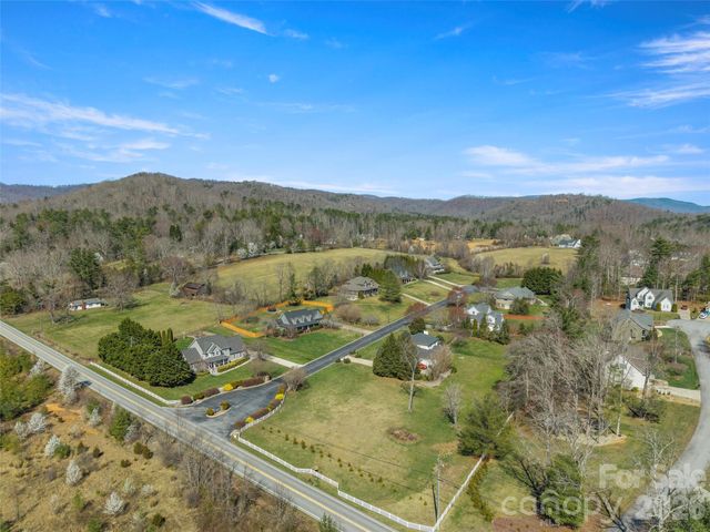 18 Brook Meadows Lane, Arden, NC 28704