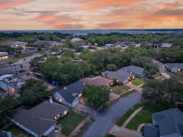 873 Brande Court, Shalimar, FL 32579