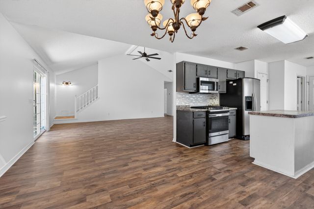 873 Brande Court, Shalimar, FL 32579