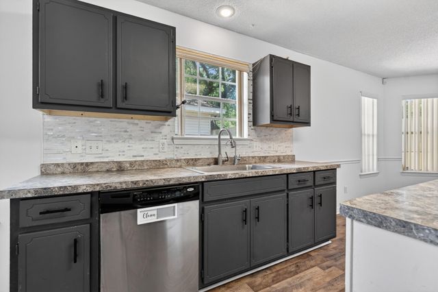 873 Brande Court, Shalimar, FL 32579