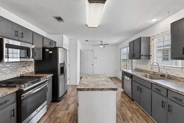 873 Brande Court, Shalimar, FL 32579
